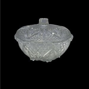 𝅺KIG Malaysia Crystal Hearts and Roses Covered Candy Bowl Vintage